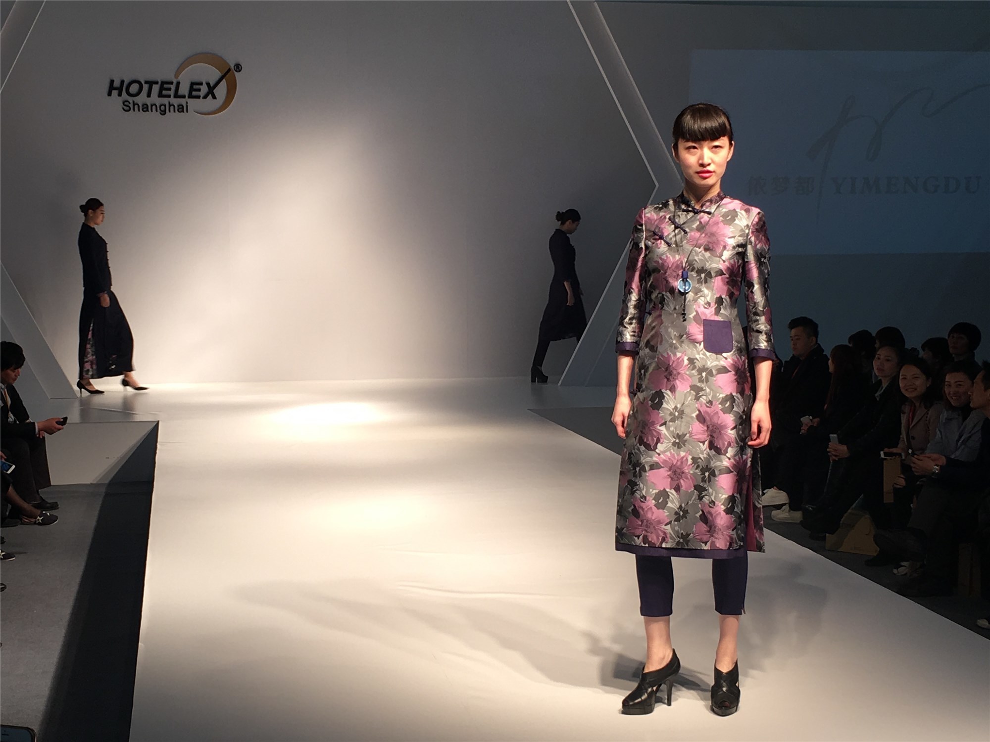 j6V0L414Rkmo20x5vm8w4l5njaA0o129.jpg IMG_0875.jpg